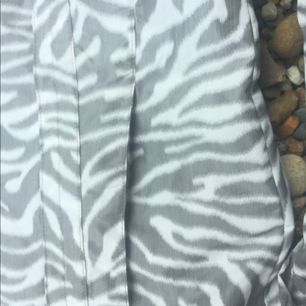 Tribal jacket - Picture 4 of 5